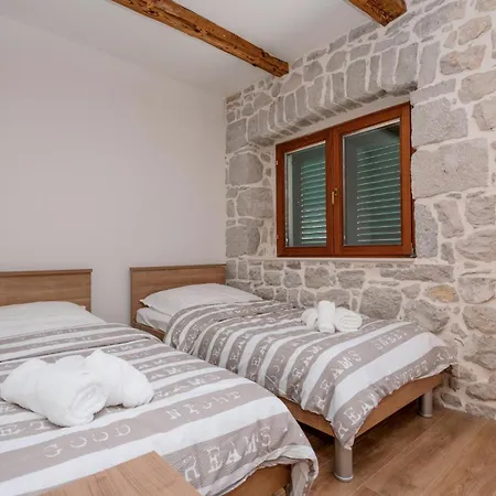 Lovely In Tatil Evi