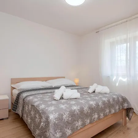 Lovely In *